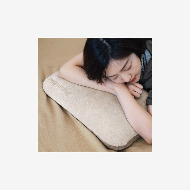 Anti-slip Pillow Cover