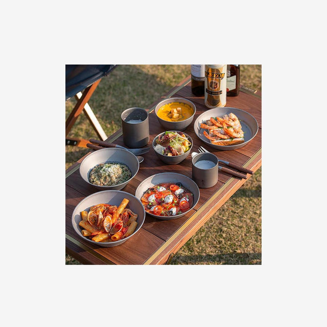 Titanium Tableware