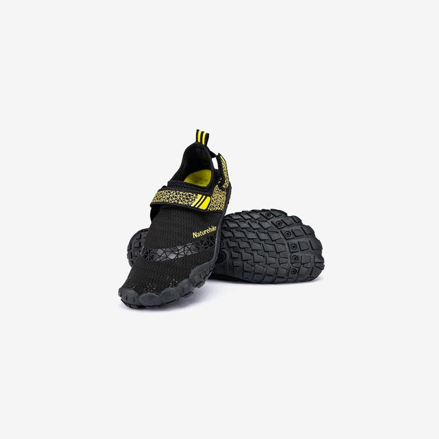Aqua Shoes