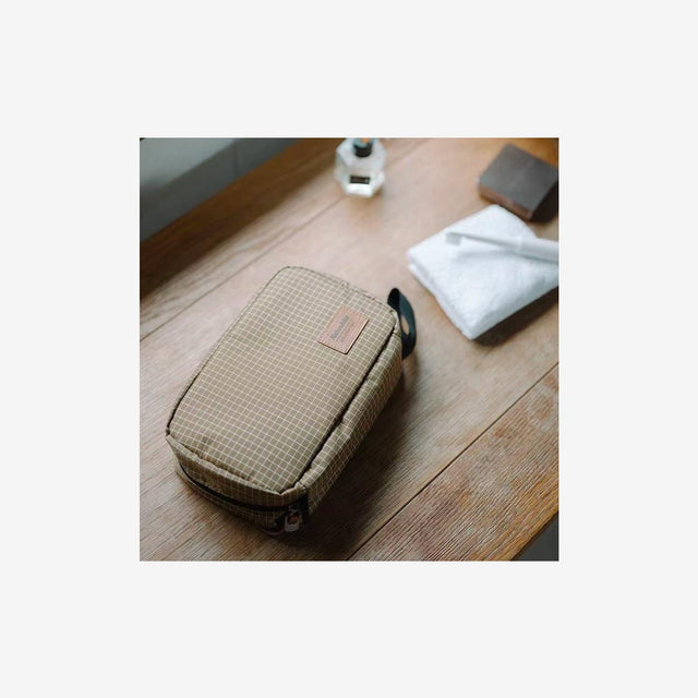 SN03 Toiletry Bag